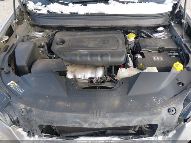 44420237 :رقم المزاد ، 1C4PJMCB5MD242717 vin ، 2021 Jeep Cherokee Latitude 4x4 مزاد بيع