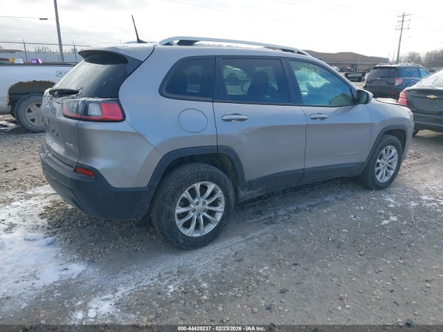 44420237 :رقم المزاد ، 1C4PJMCB5MD242717 vin ، 2021 Jeep Cherokee Latitude 4x4 مزاد بيع