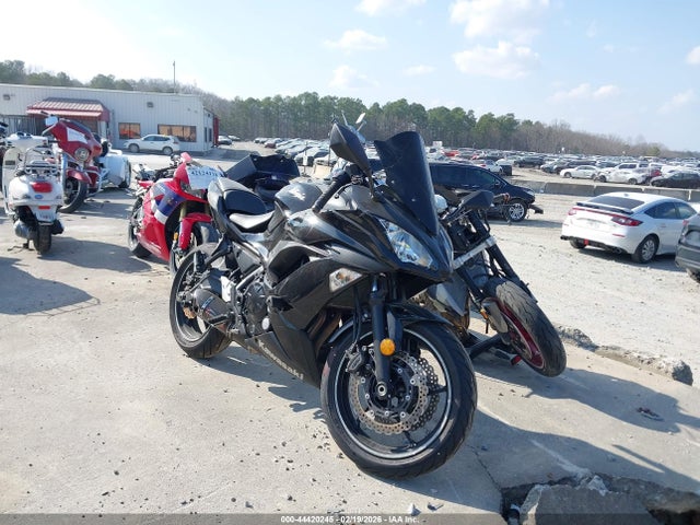 Kawasaki Ex650 J 2017 JKAEXEJ16HDA00673 main image