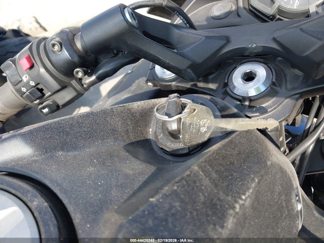 Kawasaki Ex650 J 2017 JKAEXEJ16HDA00673 Image 11