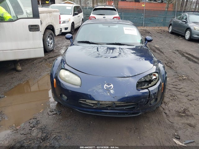 44420277 :رقم المزاد ، JM1NC26FX80155462 vin ، 2008 Mazda Mx-5 Grand Touring مزاد بيع