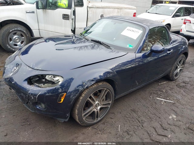 44420277 :رقم المزاد ، JM1NC26FX80155462 vin ، 2008 Mazda Mx-5 Grand Touring مزاد بيع