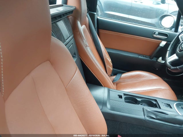44420277 :رقم المزاد ، JM1NC26FX80155462 vin ، 2008 Mazda Mx-5 Grand Touring مزاد بيع