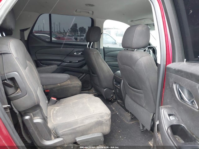 1GNEVGKWXKJ121138 Chevrolet Traverse 1lt