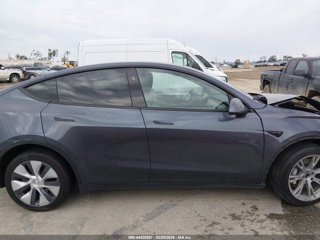 7SAYGDEE3PF923114 Tesla Model Y Awd/long Range Dual Motor All-wheel Drive