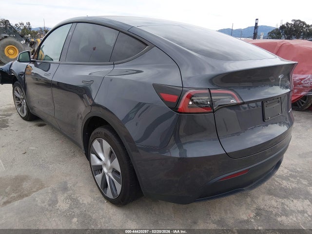 7SAYGDEE3PF923114 Tesla Model Y Awd/long Range Dual Motor All-wheel Drive