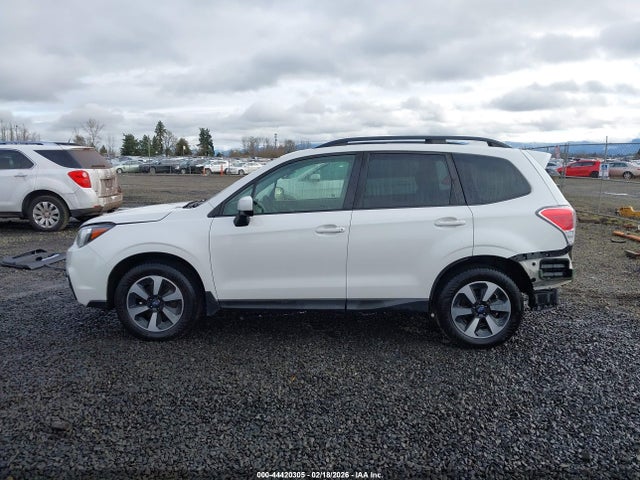 2018 Subaru Forester 2.5i Premium მანქანა იყიდება აუქციონზე, vin: JF2SJAEC6JH535949, აუქციონის ნომერი: 44420305