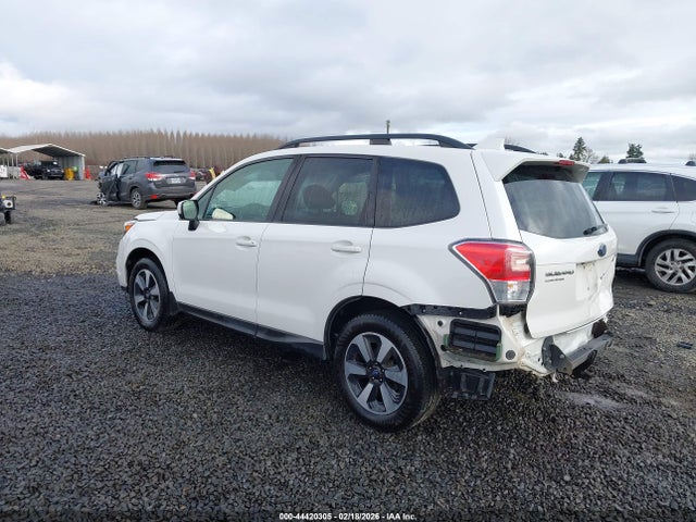 2018 Subaru Forester 2.5i Premium მანქანა იყიდება აუქციონზე, vin: JF2SJAEC6JH535949, აუქციონის ნომერი: 44420305