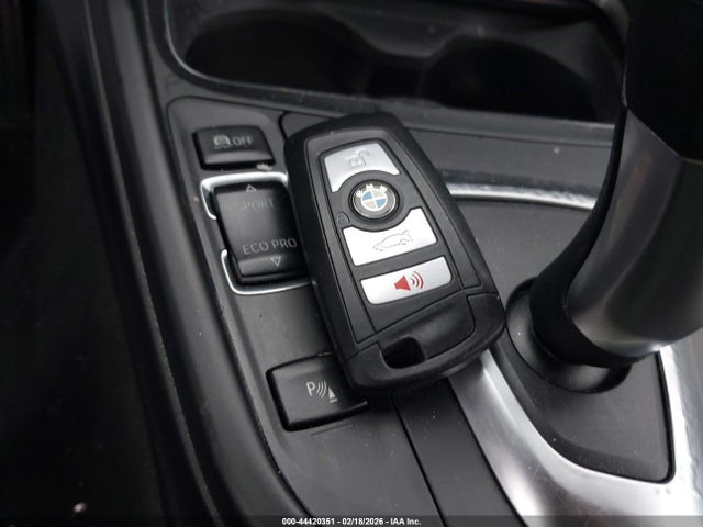 Aukcja sprzedaży 2016 Bmw 320i Xdrive, vin: WBA8E5G52GNT93058, numer aukcji: 44420351