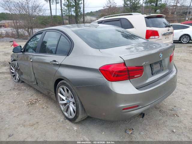 Aukcja sprzedaży 2016 Bmw 320i Xdrive, vin: WBA8E5G52GNT93058, numer aukcji: 44420351