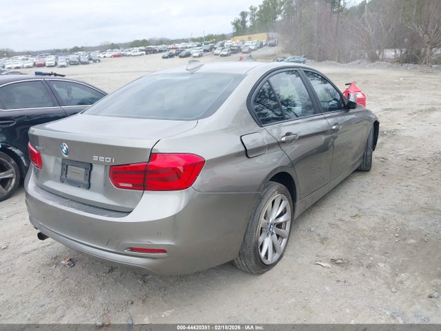 Aukcja sprzedaży 2016 Bmw 320i Xdrive, vin: WBA8E5G52GNT93058, numer aukcji: 44420351