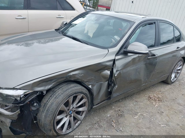 Aukcja sprzedaży 2016 Bmw 320i Xdrive, vin: WBA8E5G52GNT93058, numer aukcji: 44420351