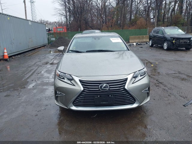 44420386 :رقم المزاد ، 58ABK1GG6JU112957 vin ، 2018 Lexus Es 350 مزاد بيع