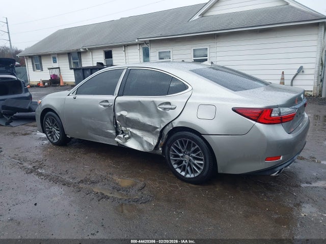 44420386 :رقم المزاد ، 58ABK1GG6JU112957 vin ، 2018 Lexus Es 350 مزاد بيع