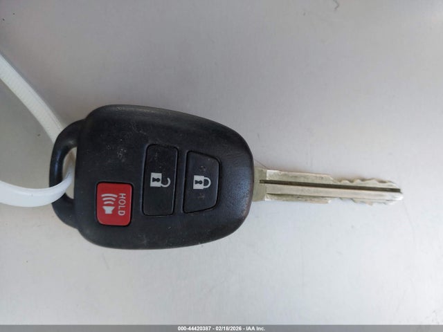 Scion XB 2014 JTLZE4FE8EJ054574 Image 11