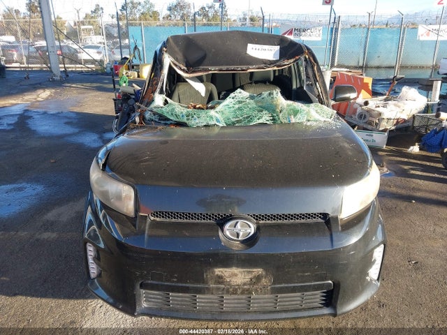 Scion XB 2014 JTLZE4FE8EJ054574 Image 12