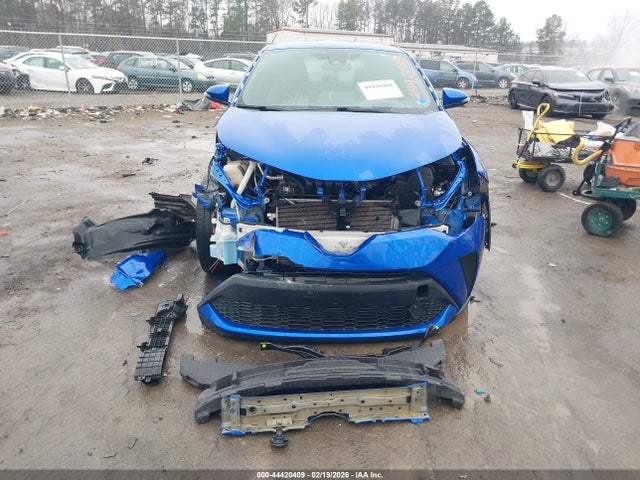 Toyota C-HR XLE 2020 NMTKHMBX1LR109778 Image 13