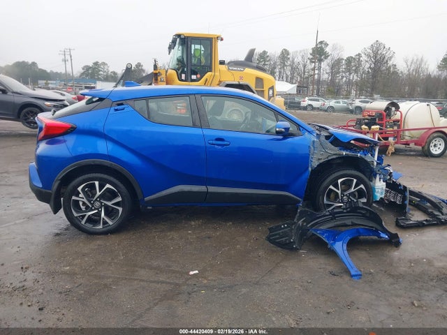 Toyota C-HR XLE 2020 NMTKHMBX1LR109778 Image 14
