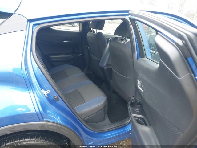 Toyota C-HR XLE 2020 NMTKHMBX1LR109778 Image 8