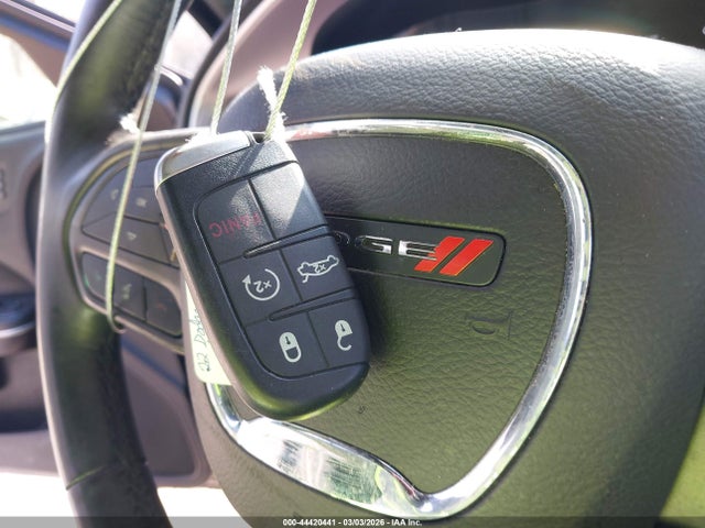 2022 Dodge Charger Sxt Rwd მანქანა იყიდება აუქციონზე, vin: 2C3CDXBG5NH204627, აუქციონის ნომერი: 44420441