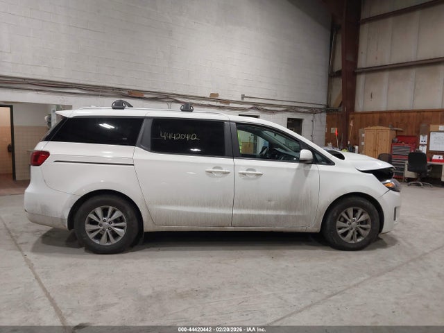 44420442 :رقم المزاد ، KNDMB5C14G6091309 vin ، 2016 Kia Sedona Lx مزاد بيع