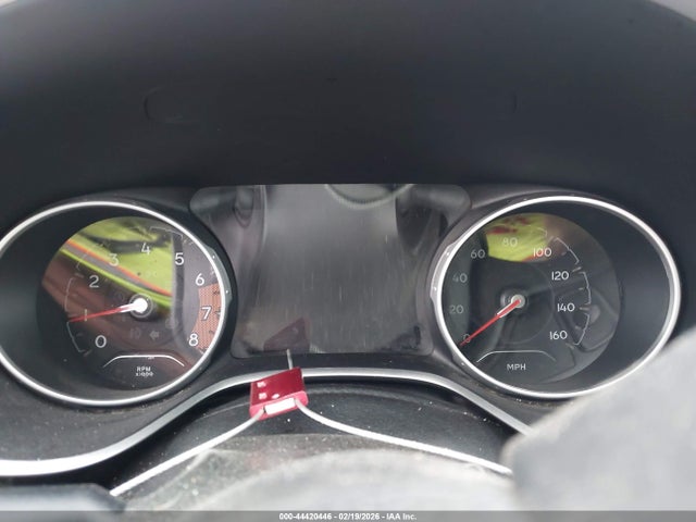 3C4NJCBB1JT462431 Jeep Compass Altitude Fwd