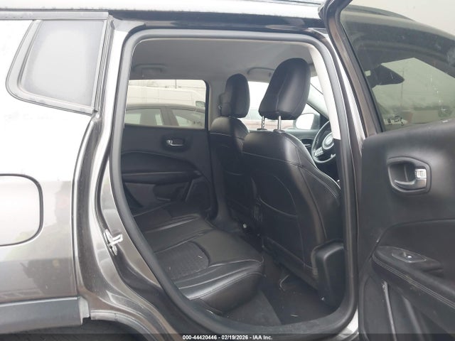 3C4NJCBB1JT462431 Jeep Compass Altitude Fwd