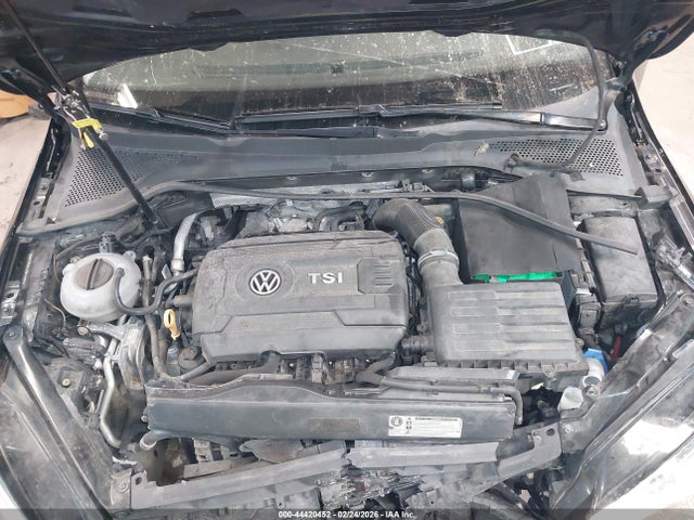 Продажа на аукционе авто 2016 Volkswagen Golf Sportwagen Tsi Limited Edition, vin: 3VWC17AU4GM522672, номер лота: 44420452