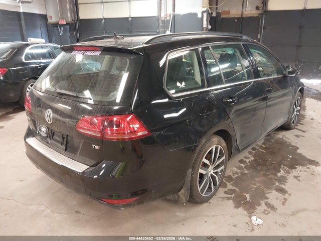 Продажа на аукционе авто 2016 Volkswagen Golf Sportwagen Tsi Limited Edition, vin: 3VWC17AU4GM522672, номер лота: 44420452