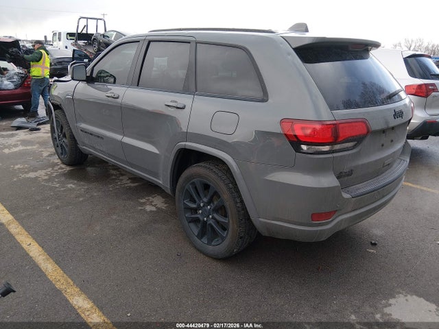 2020 JEEP GRAND CHEROKEE 1C4RJFAG9LC298487 Photo 2