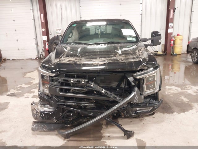 Продажа на аукционе авто 2023 Ford F-150 Lariat, vin: 1FTFW1E84PFC40589, номер лота: 44420481