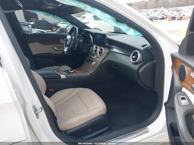 2019 MERCEDES-BENZ C 300 55SWF8DB6KU312586 Photo 4