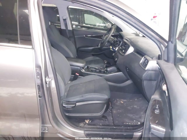 2017 KIA SORENTO 5XYPG4A30HG207259 Photo 4
