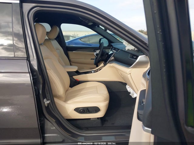 44420539 :رقم المزاد ، 1C4RJJBG1S8792300 vin ، 2025 Jeep Grand Cherokee L Limited 4x2 مزاد بيع