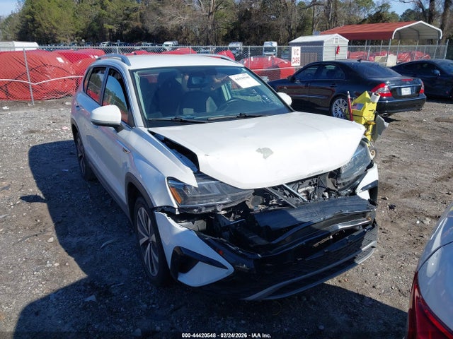 2022 Volkswagen Taos 1.5t Se მანქანა იყიდება აუქციონზე, vin: 3VVRX7B29NM009876, აუქციონის ნომერი: 44420548