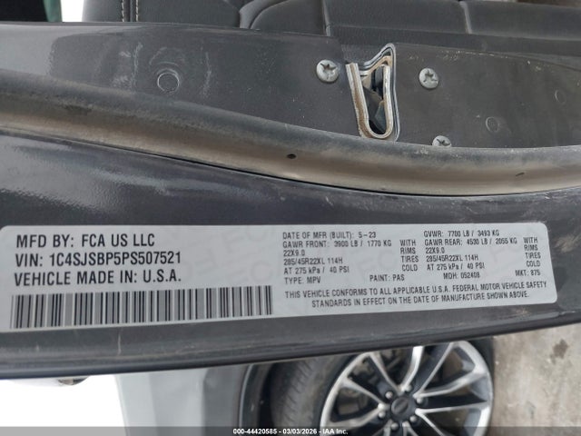 Продажа на аукционе авто 2023 Jeep Wagoneer L Series Ii 4x4, vin: 1C4SJSBP5PS507521, номер лота: 44420585