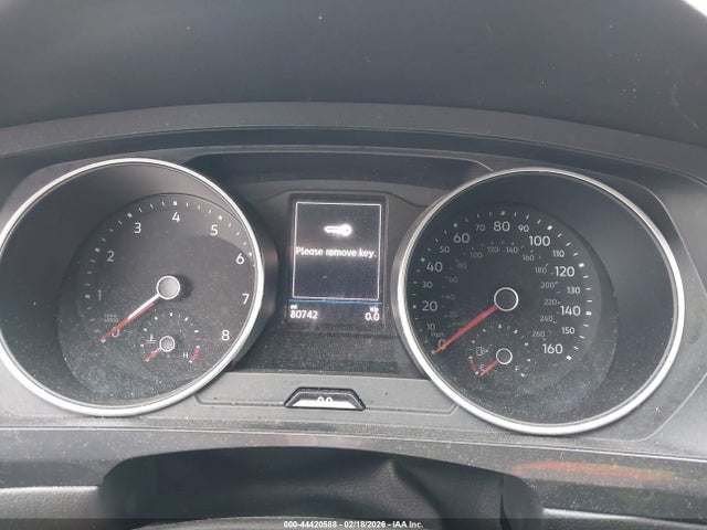 44420588 :رقم المزاد ، 3VV1B7AXXMM022739 vin ، 2021 Volkswagen Tiguan 2.0t S مزاد بيع