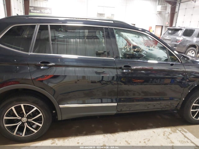 Продажа на аукционе авто 2021 Volkswagen Tiguan 2.0t Se/2.0t Se R-line Black/2.0t Sel, vin: 3VV2B7AX7MM132197, номер лота: 44420619