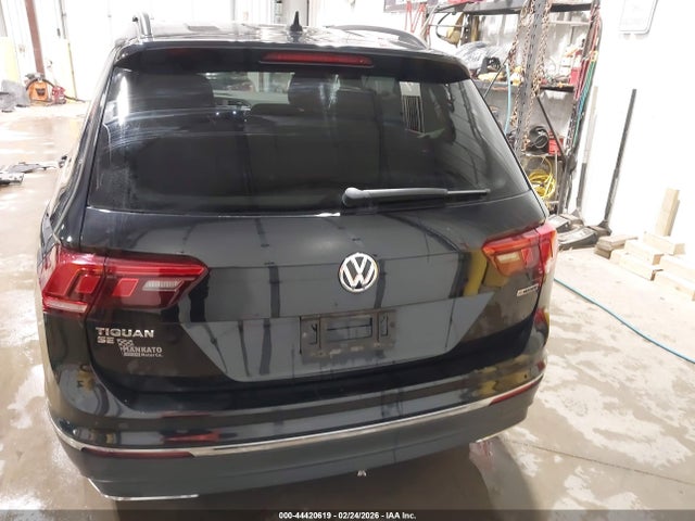 Продажа на аукционе авто 2021 Volkswagen Tiguan 2.0t Se/2.0t Se R-line Black/2.0t Sel, vin: 3VV2B7AX7MM132197, номер лота: 44420619