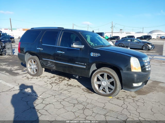 2008 CADILLAC ESCALADE 1GYEC63858R232192 Photo 0