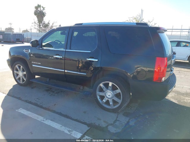 2008 CADILLAC ESCALADE 1GYEC63858R232192 Photo 2