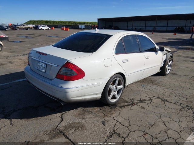 2009 Mercedes-benz E 350 მანქანა იყიდება აუქციონზე, vin: WDBUF56X89B424110, აუქციონის ნომერი: 44420683
