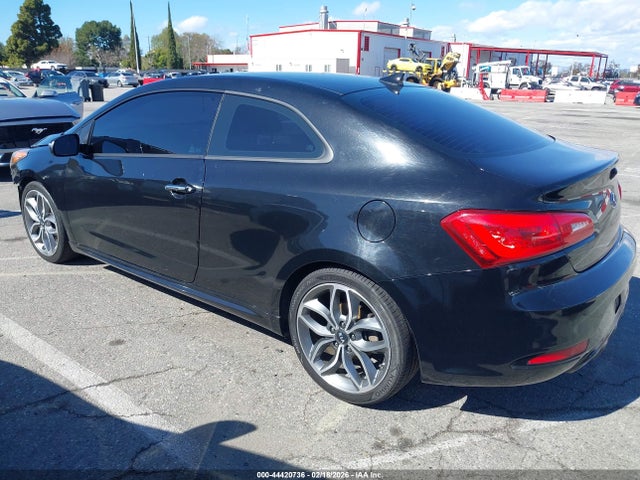 2016 KIA FORTE KOUP KNAFZ6A32G5594757 Photo 2