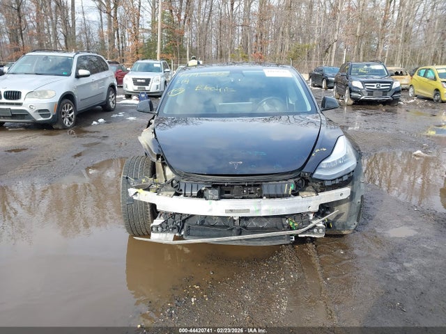 Tesla Model 3 Long Range/mid Range/standard Range/standard Range Plus 2019 5YJ3E1EAXKF345563 Image 13