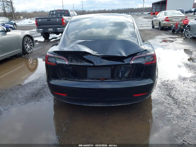 Tesla Model 3 Long Range/mid Range/standard Range/standard Range Plus 2019 5YJ3E1EAXKF345563 Image 17