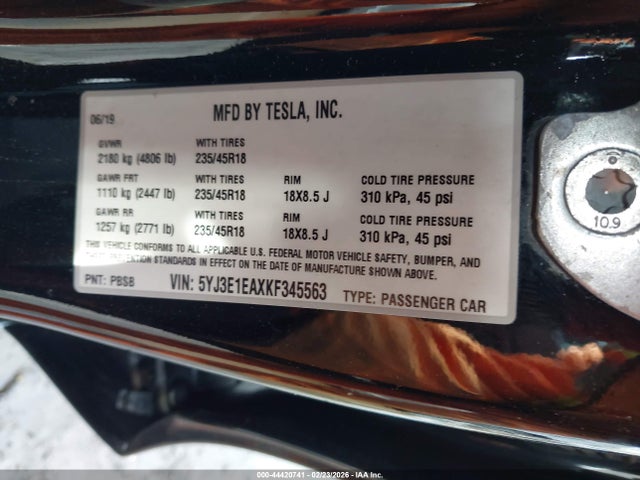 2019 TESLA MODEL 3 5YJ3E1EAXKF345563 Photo 8