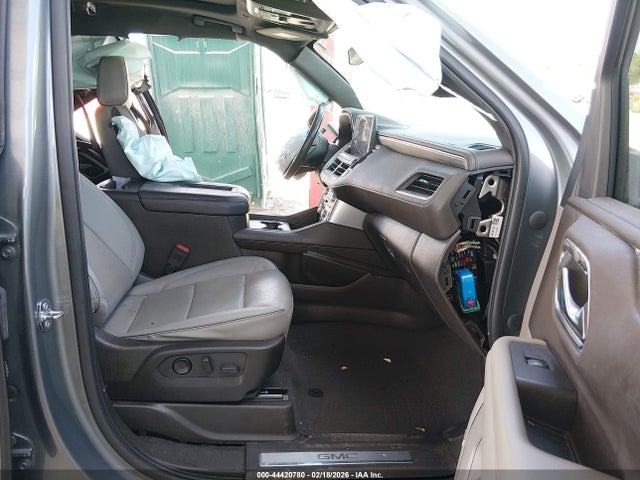 2022 Gmc Yukon Xl 4wd Slt მანქანა იყიდება აუქციონზე, vin: 1GKS2GKD9NR334739, აუქციონის ნომერი: 44420780