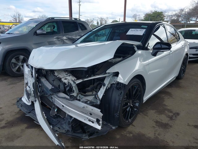 4T1KZ1AK8MU052765 Toyota Camry Xse V6