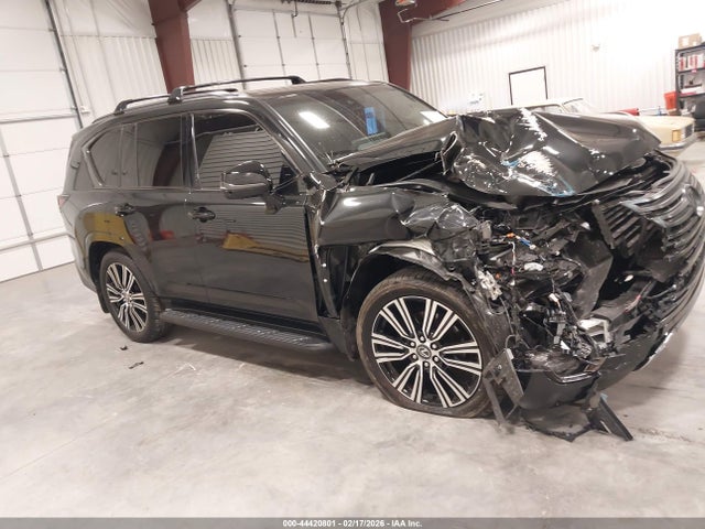 Lexus Lx 600 Luxury 2024 JTJGB7CXXR4063846 Image 14
