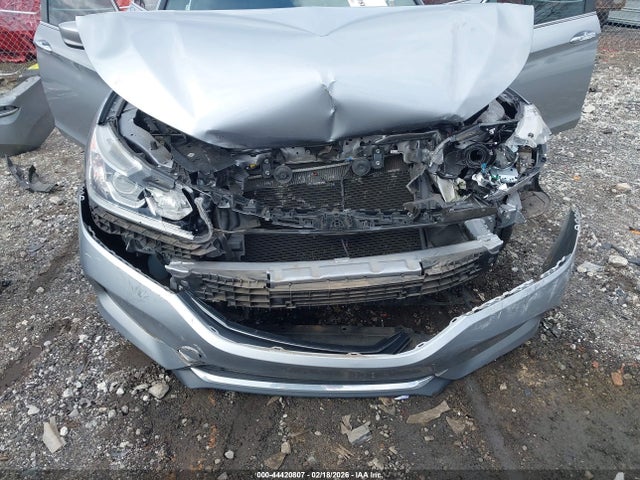 1HGCR2F50HA077864 Honda Accord Sport